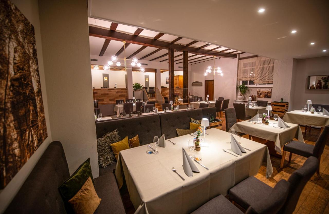 Landgasthaus & Hotel Zur Krone 단 외부 사진